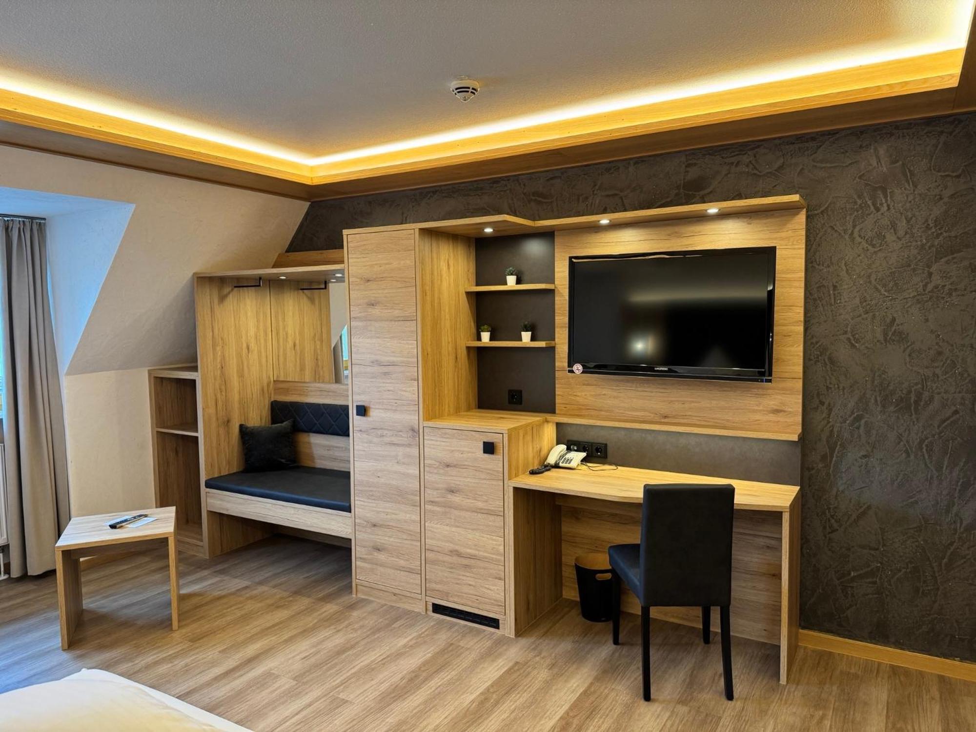 Landgasthof Scheubel Gremsdorf Extérieur photo