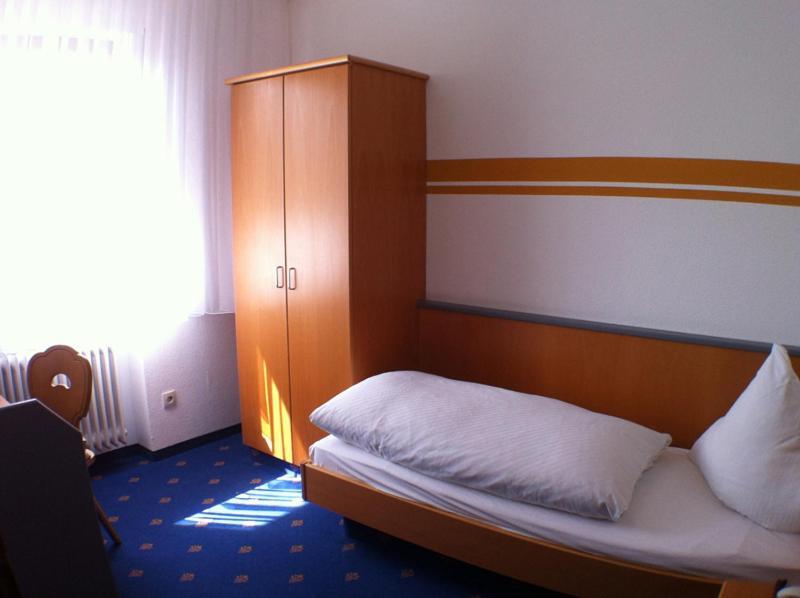 Landgasthof Scheubel Gremsdorf Chambre photo