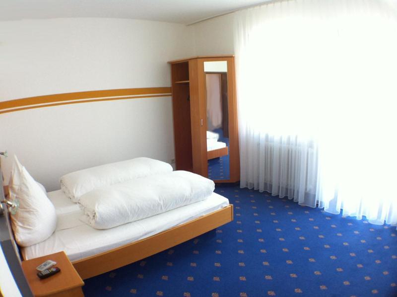 Landgasthof Scheubel Gremsdorf Chambre photo
